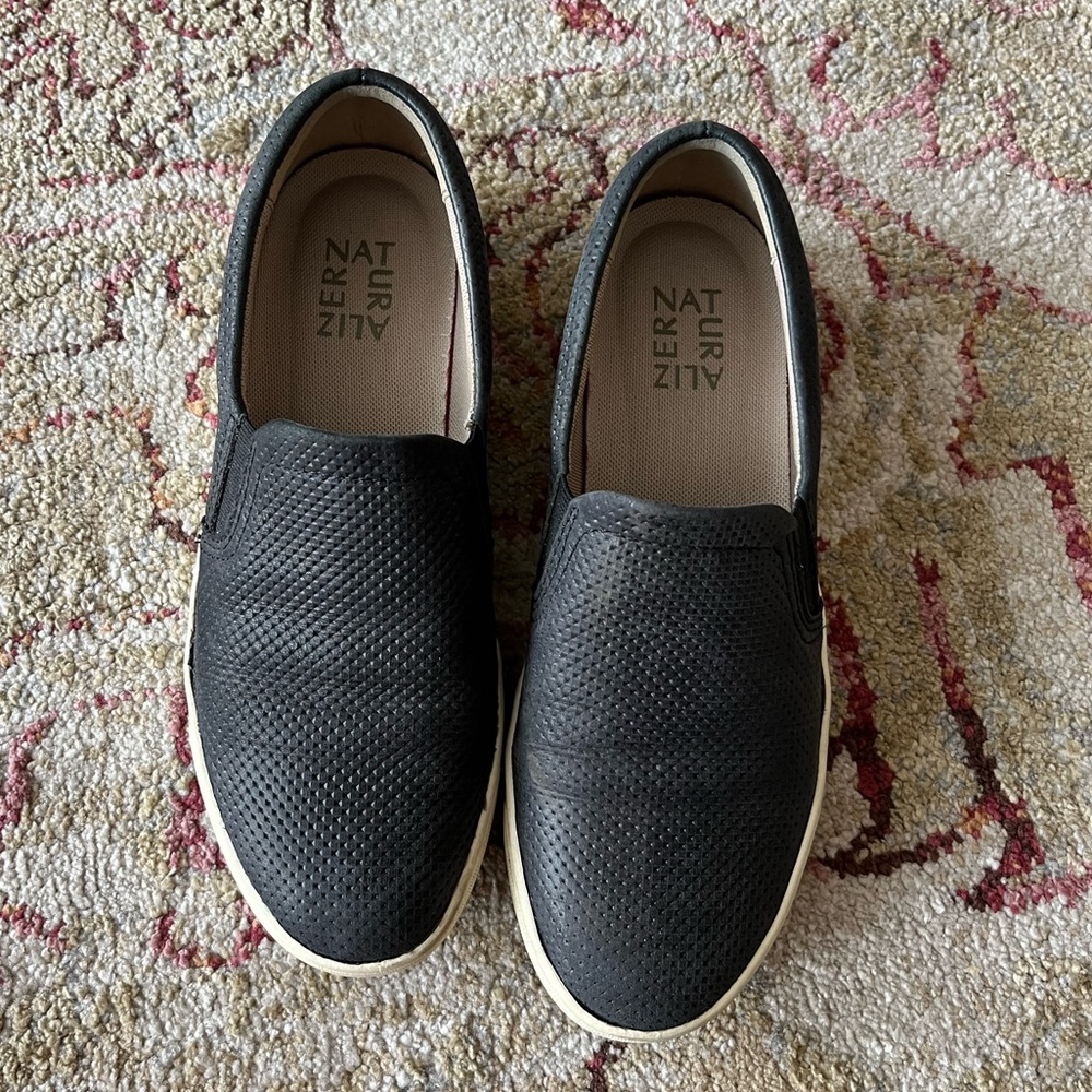 MARIANNE SLIP-ON SNEAKER